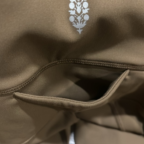 NWOT FP Movement Leggings - Picture 8 of 9